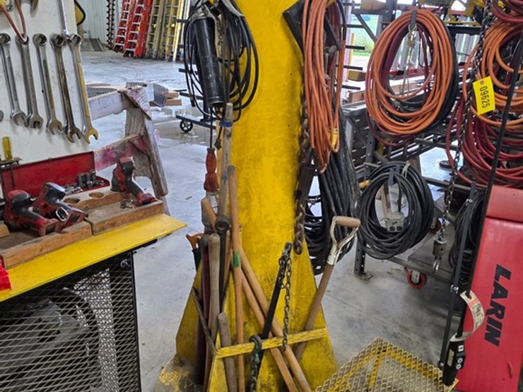 #9625-•-jib-crane-swivel-shop-chain-hoist-image-4