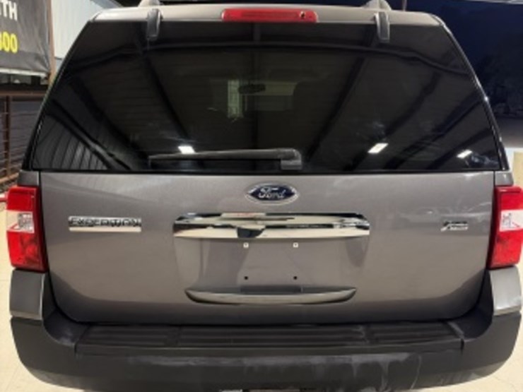 2014-ford-expedition-image-7