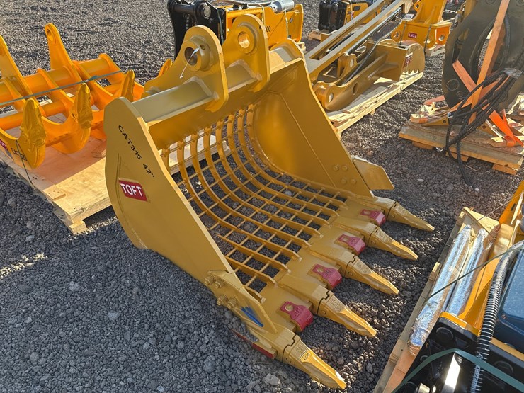 caterpillar-315-image-1