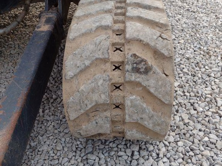 2017-deere-30g-image-16