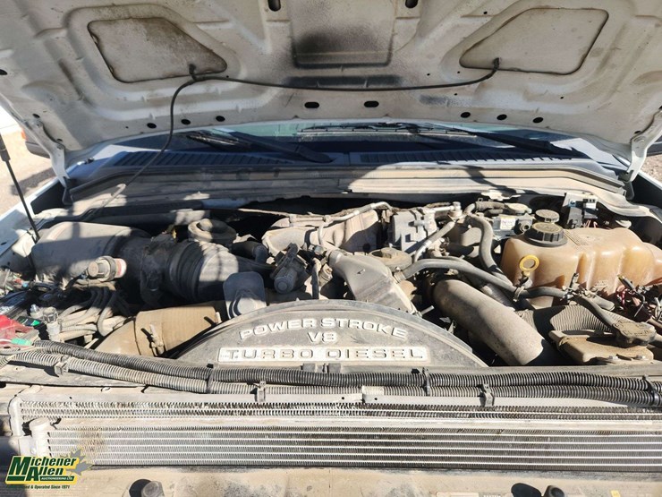 2009-ford-f550-image-26