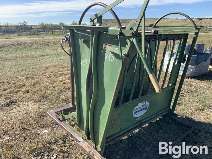 powder-river-hydraulic-calf-table-image-1
