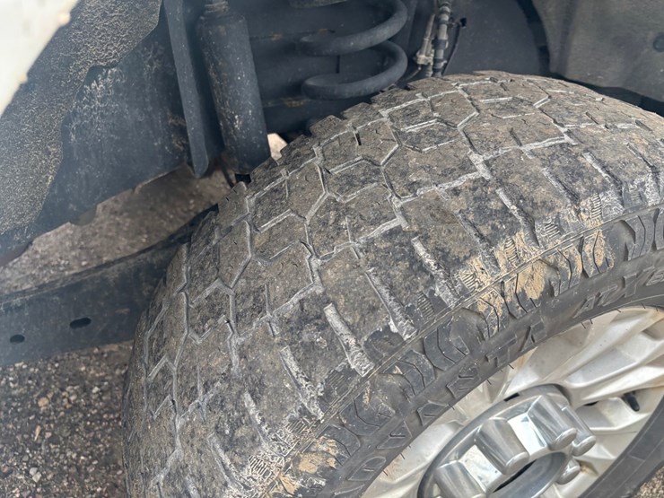2022-ford-f250-image-85