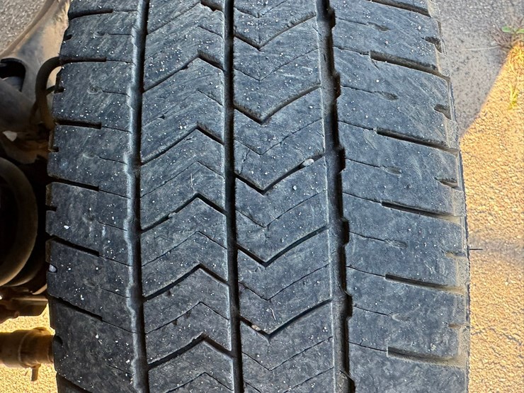 2020-dodge-3500-image-58