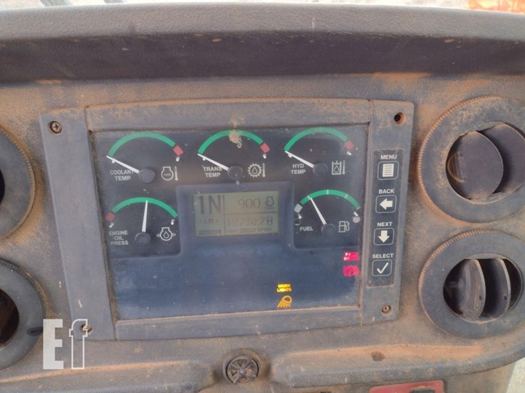 2006-deere-444j-image-6
