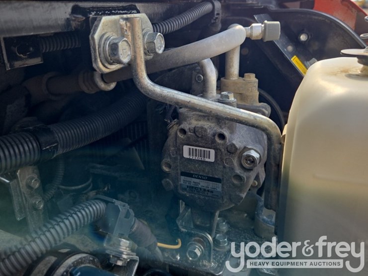 2022-kubota-kx040-4-image-48