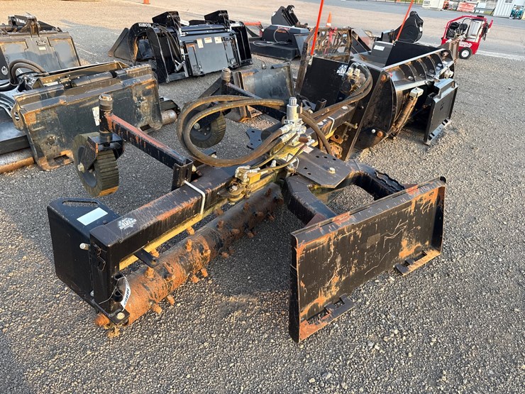#2017-•-blue-diamond-83"-skid-steer-harley-rake-image-4