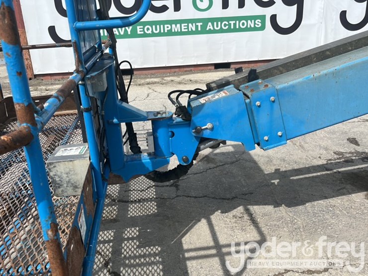 2014-genie-s40-image-30