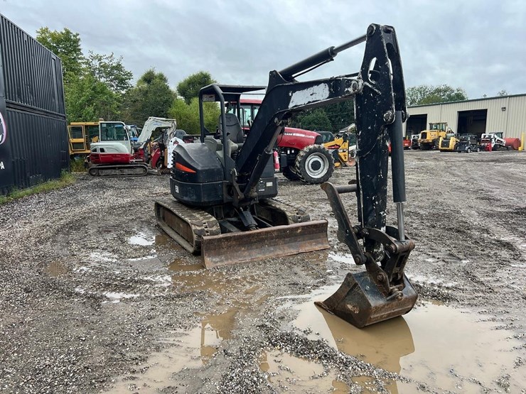 2017-bobcat-e50-image-8