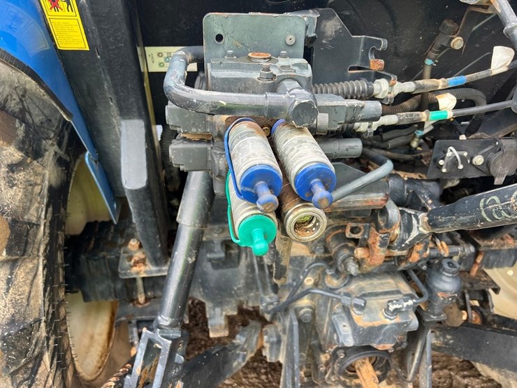 new-holland-workmaster-95-image-7