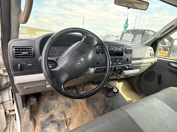 2007-ford-f450-image-22