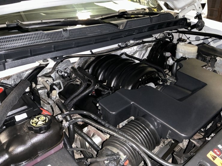 2018-chevrolet-silverado-1500-image-12