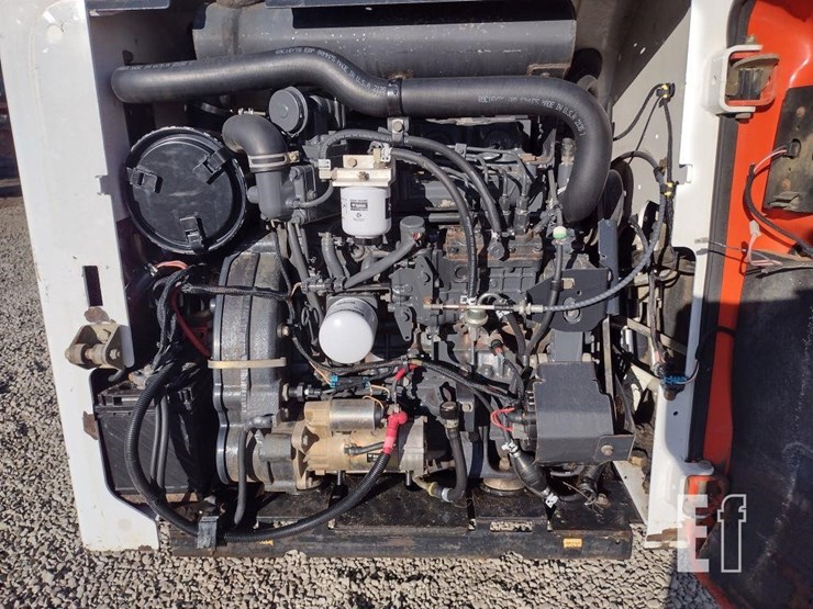 2009-bobcat-s250-image-26