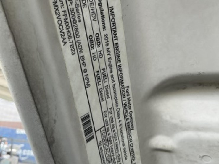 2015-ford-f550-image-13