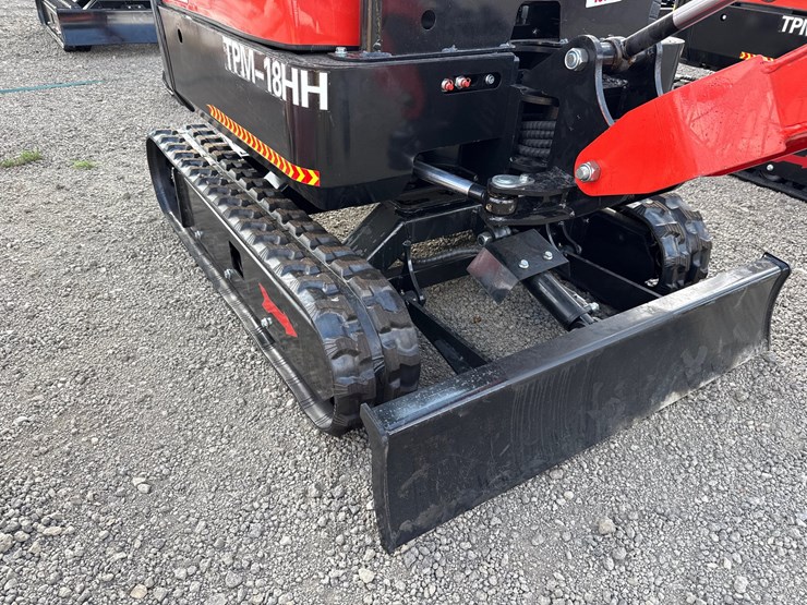 #1073-•-2026-tpm-18hh-mini-excavator-image-4
