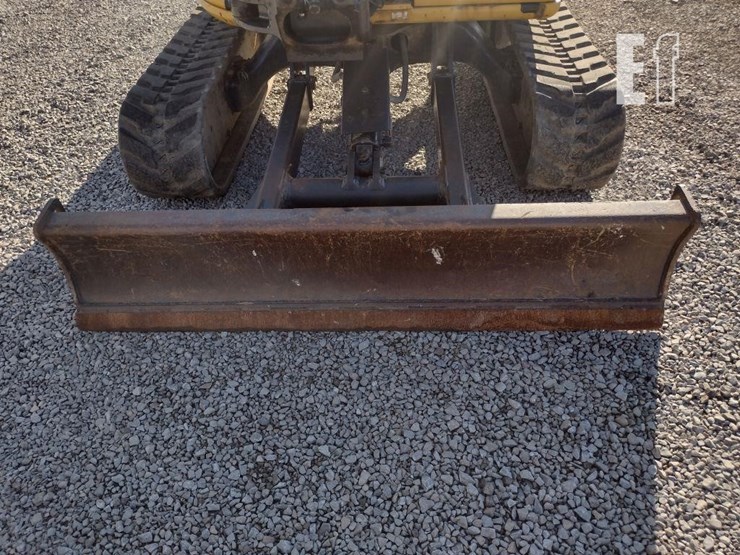 2021-deere-35g-image-18