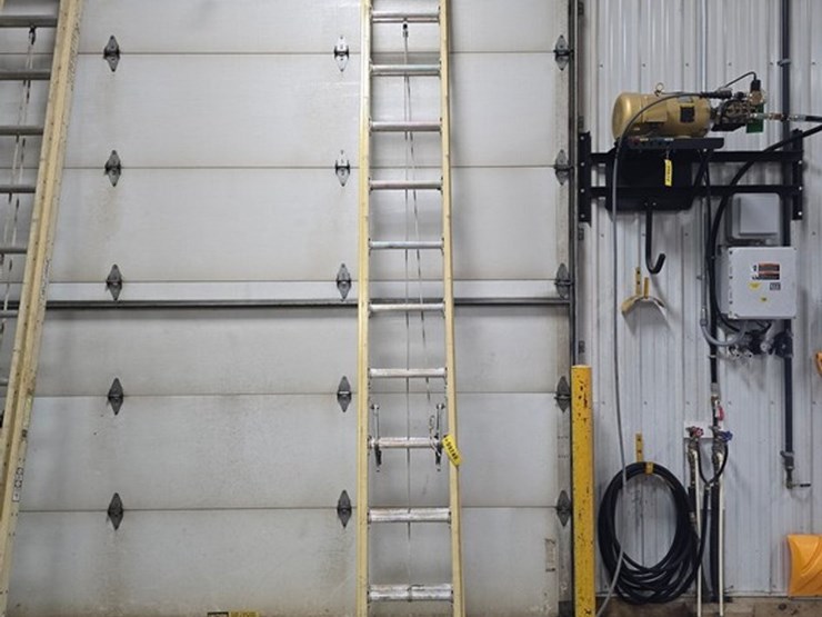 #9740-•-louisville-24'-extension-ladder-image-2