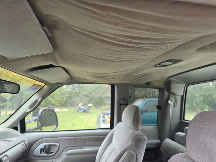#25253-•-1995-gmc-sierra-pickup-truck-image-27
