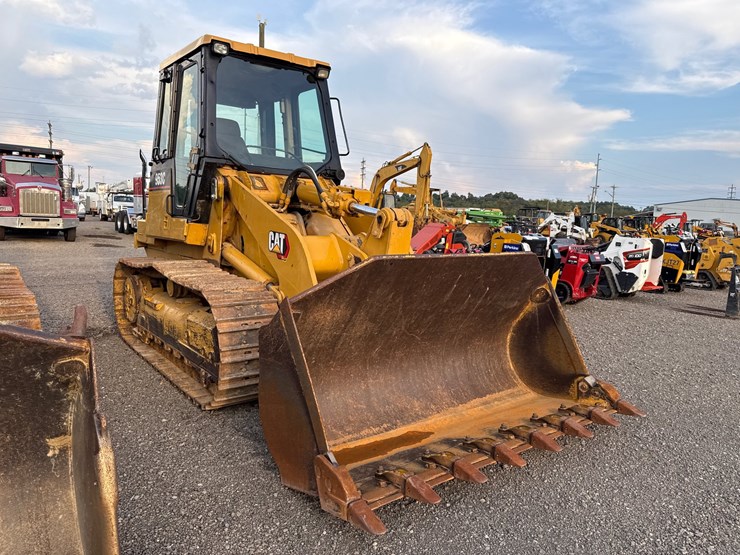 caterpillar-953c-image-3