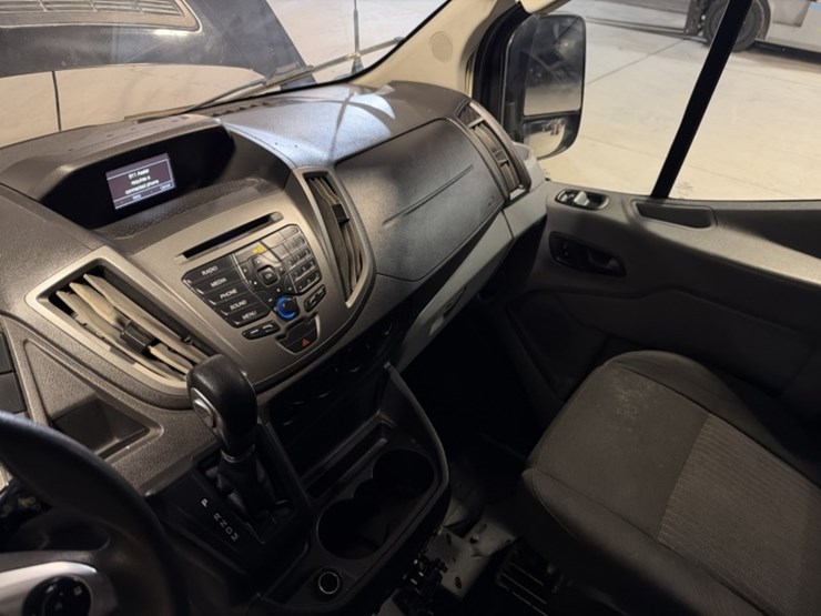 2018-ford-transit-image-23