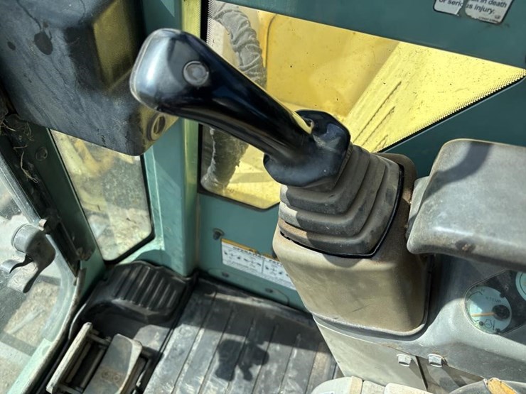 2005-yanmar-vi075-a-hydraulic-excavator-image-33