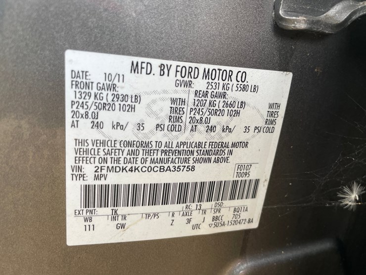 2012-ford-edge-image-46