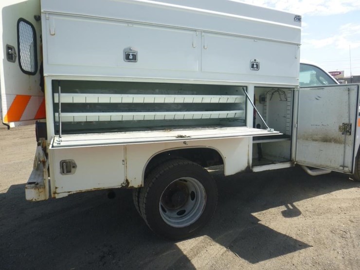 2003-ford-f450-image-9