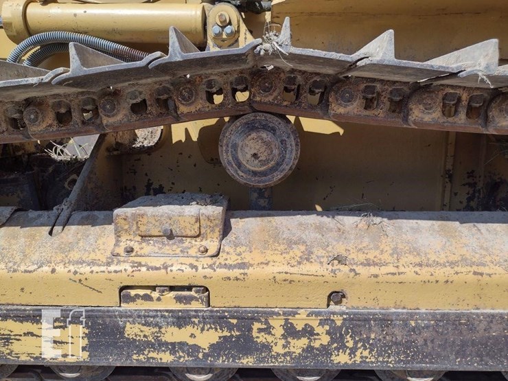 2003-caterpillar-d4g-xl-image-19