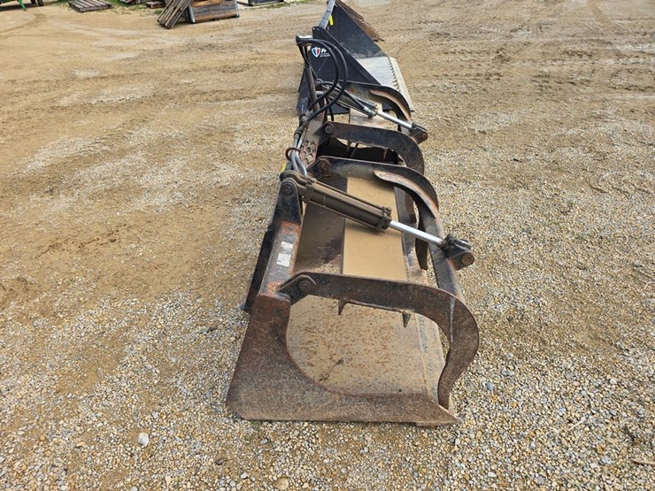 #9618-•-84"-grapple-bucket-image-6