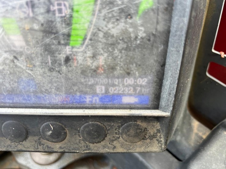 2020-takeuchi-tl8-image-19