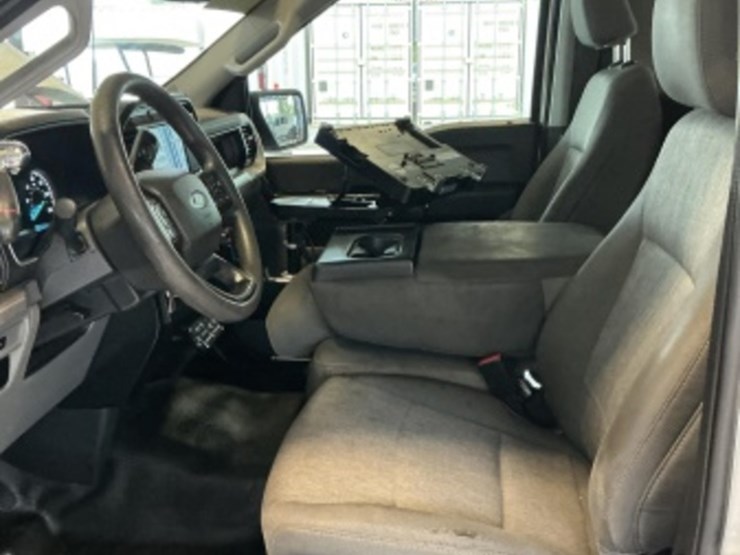 2023-ford-f150-image-21