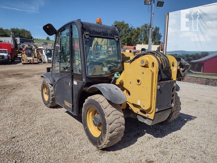 2011-caterpillar-th255-image-31