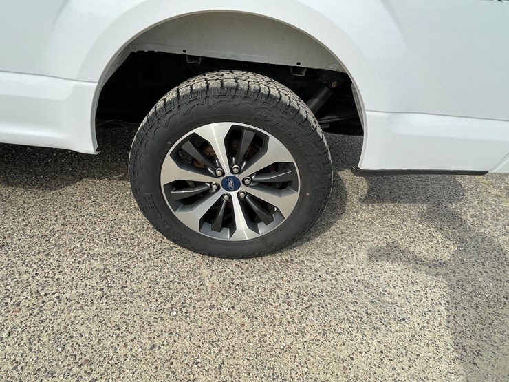 2020-ford-f150-image-82