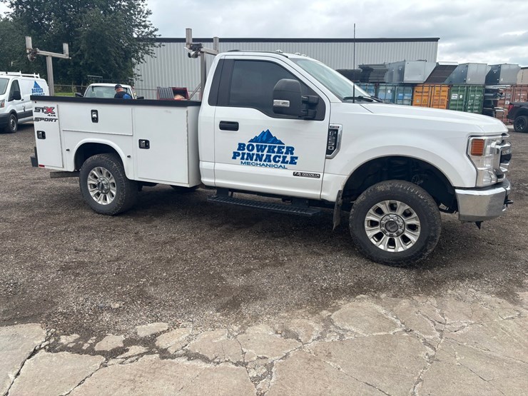 2022-ford-f250-image-5