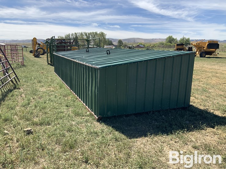 calf/sheep-shelter-skid-image-5