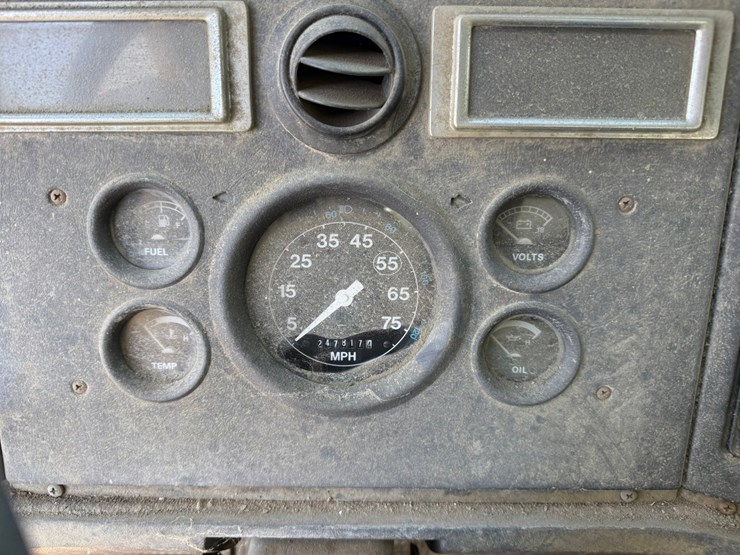 1991-ford-l8000-image-75
