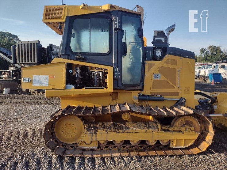 2023-deere-550k-lgp-image-26