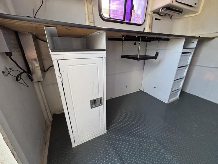 2008-pelsue-p0datt-d7a-s/a-office-trailer-image-22