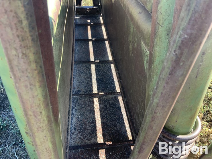powder-river-8’-squeeze-chute-image-15