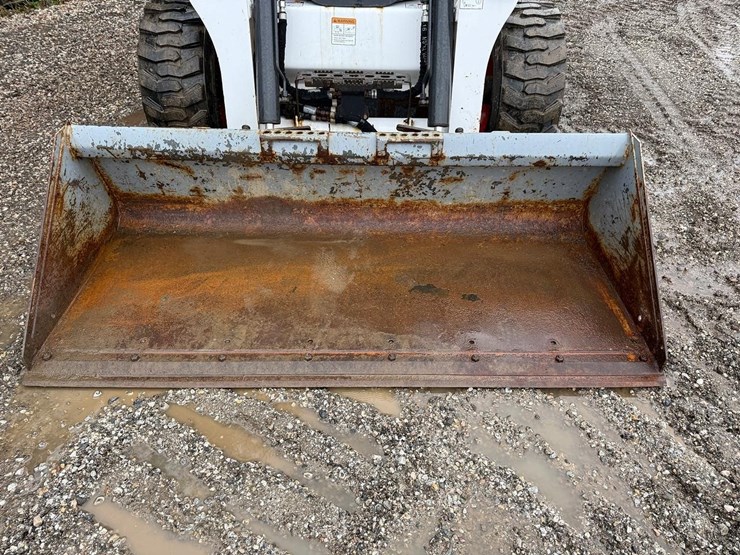 2022-bobcat-s740-image-9