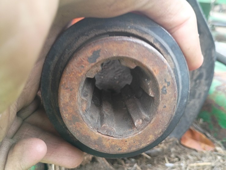 john-deere-1517-image-10