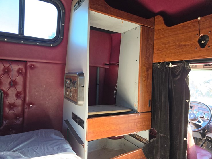 2001-western-star-4964ex-image-69