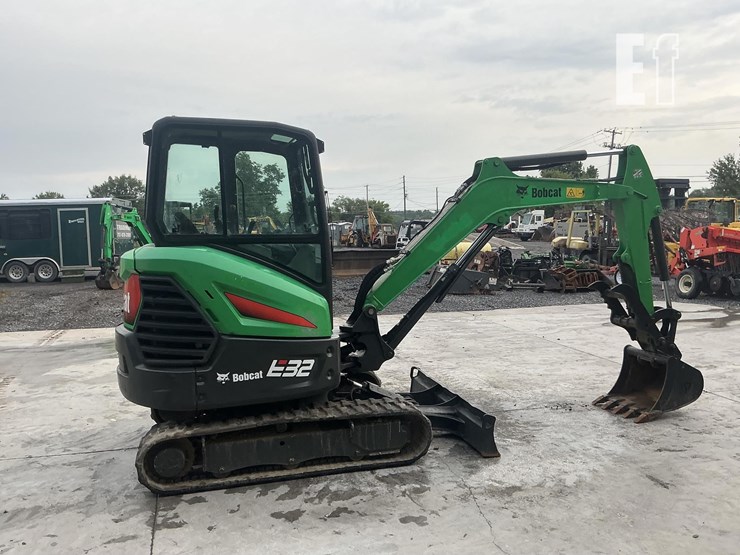 2018-bobcat-e32i-image-5
