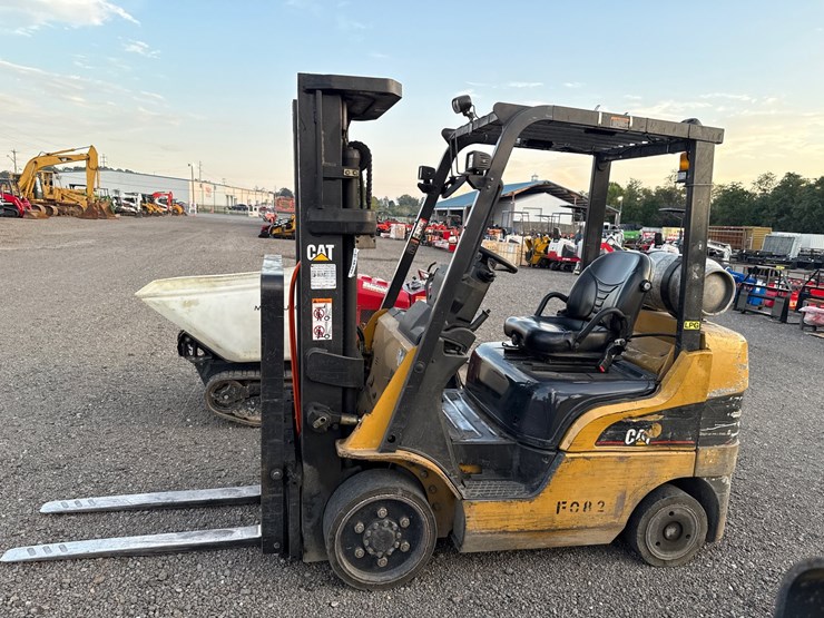 #2080-•-cat-g5000-lp-forklift-image-8