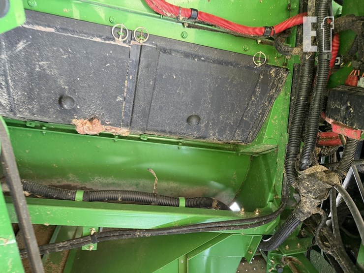 2009-john-deere-9770-sts-image-60
