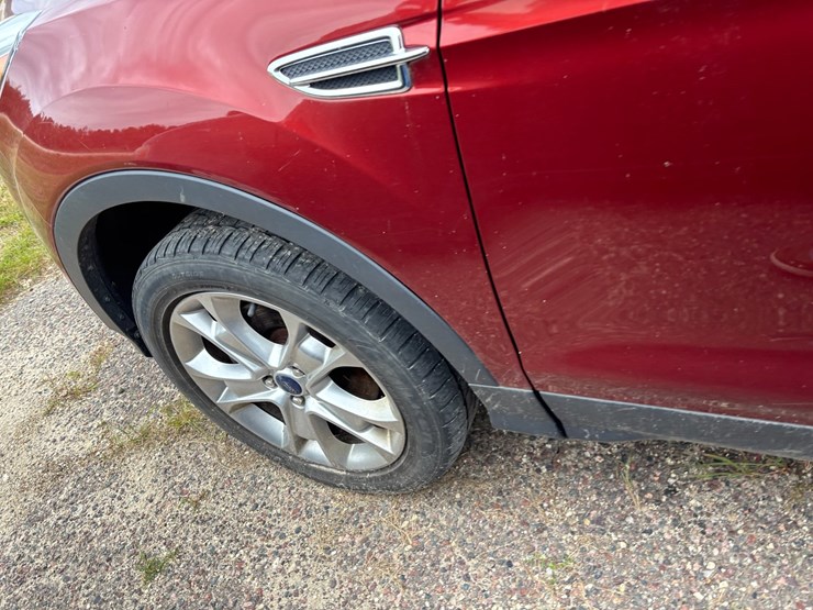 2015-ford-escape-image-9