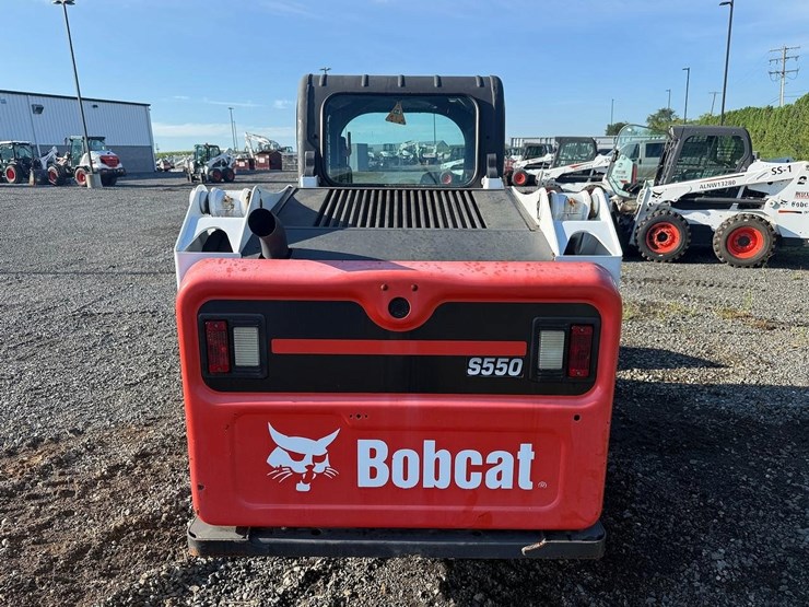 2018-bobcat-s550-image-4