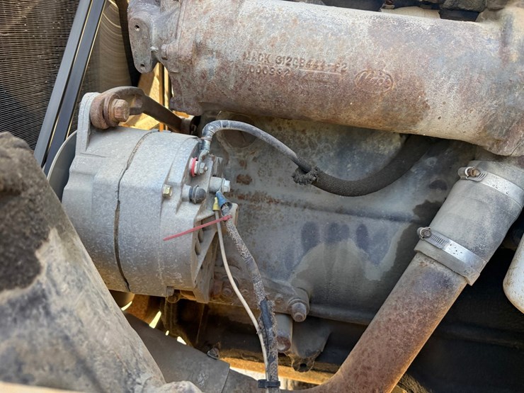 mack-dm685s-image-25