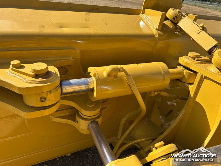 caterpillar-d6r-xw-image-38