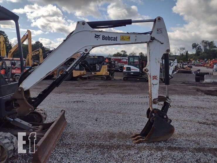 bobcat-e35i-image-25